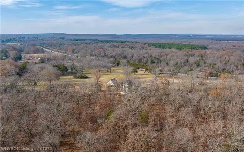 View/Area - 11014 Howard Hill Rd, Fort Smith, AR 72916 photo 6 of 9
