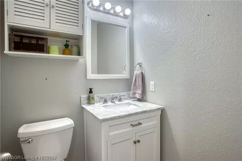 Bath - 6506 Huntington Ct, Fort Smith, AR 72916 photo 5 of 5