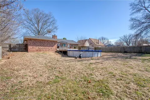 Exterior - 3114 96th St, Fort Smith, AR 72903 photo 8 of 13