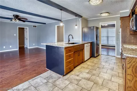 Kitchen - 3114 96th St, Fort Smith, AR 72903 photo 5 of 5