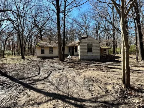 Exterior - 132 Scott Dr, Alma, AR 72921 photo 8 of 8