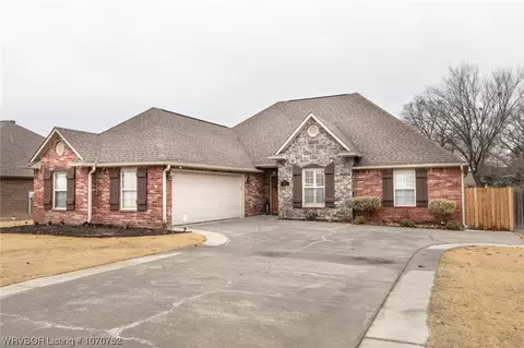 6223 Gordon Ln, Fort Smith, AR 72903