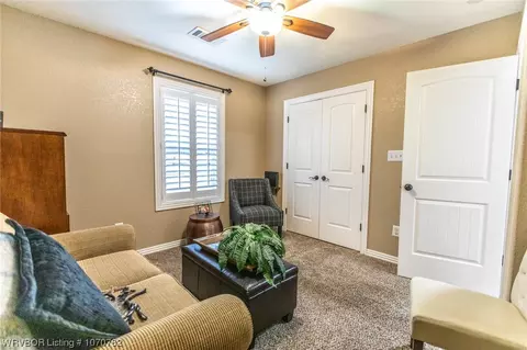Living - 6223 Gordon Ln, Fort Smith, AR 72903 photo 7 of 7