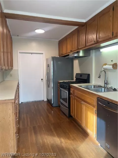 Kitchen - 2408 S P St, Fort Smith, AR 72901 photo 4 of 4