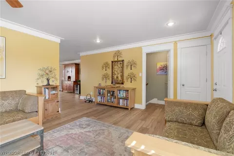 Living - 5201 Twin Hills Dr, Fort Smith, AR 72916 photo 3 of 8