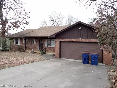 1103 Waldron Rd, Fort Smith, AR 72903 photo 3