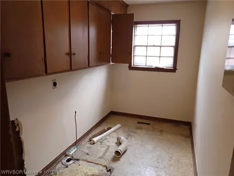 1103 Waldron Rd, Fort Smith, AR 72903 photo 8