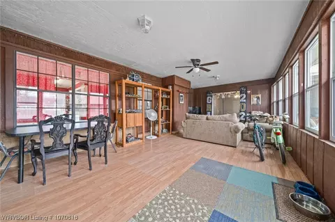 Living - 2805 River Ridge Cir, Fort Smith, AR 72903 photo 6 of 6