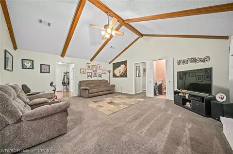 Living - 2805 River Ridge Cir, Fort Smith, AR 72903 photo 1 of 6