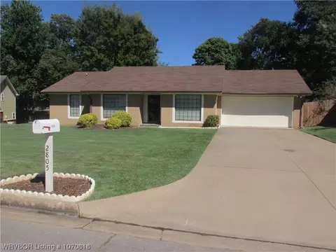2805 River Ridge Cir, Fort Smith, AR 72903