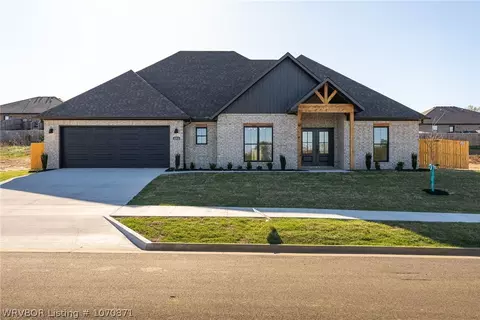 1211 Partridge Pl, Barling, AR 72923
