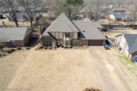 Exterior - 3012 S 105th St, Fort Smith, AR 72903 photo 4 of 11