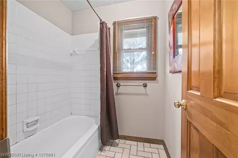 Bath - 3012 S 105th St, Fort Smith, AR 72903 photo 5 of 5