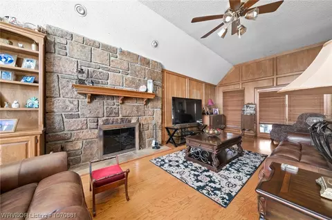 Living - 3012 S 105th St, Fort Smith, AR 72903 photo 4 of 6