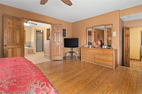 Bedroom - 3012 S 105th St, Fort Smith, AR 72903 photo 3 of 5