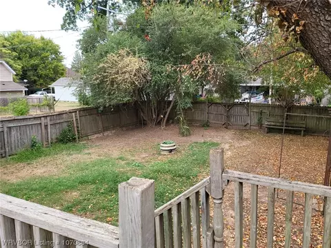 Exterior - 811 S 18th St, Fort Smith, AR 72901 photo 3 of 3