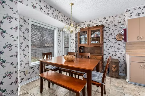 Dining - 9111 Timberlyn Way, Fort Smith, AR 72903 photo 1 of 1