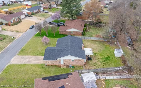 View/Area - 9111 Timberlyn Way, Fort Smith, AR 72903 photo 3 of 4