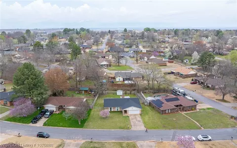 View/Area - 9111 Timberlyn Way, Fort Smith, AR 72903 photo 4 of 4