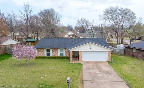 Exterior - 9111 Timberlyn Way, Fort Smith, AR 72903 photo 11 of 15