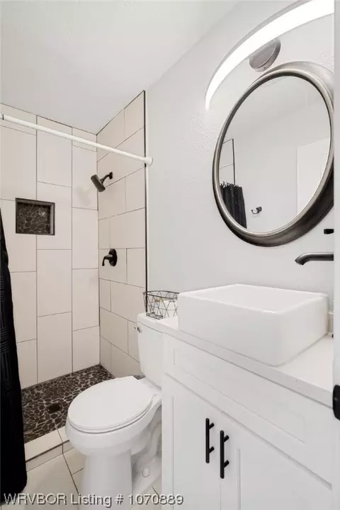Bath - 1906 N 35th St, Fort Smith, AR 72904 photo 4 of 4