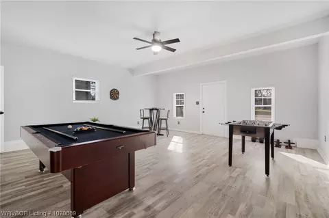 Living - 1906 N 35th St, Fort Smith, AR 72904 photo 3 of 4
