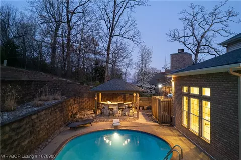 Exterior - 8215 Cleburne Ct, Fort Smith, AR 72903 photo 5 of 9