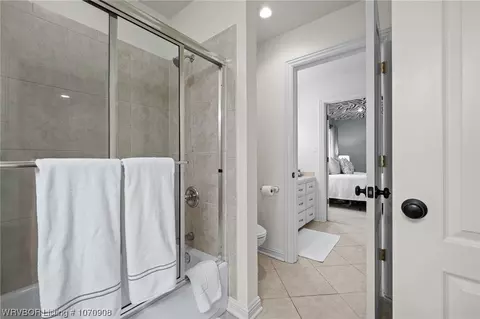 Bath - 8215 Cleburne Ct, Fort Smith, AR 72903 photo 3 of 3