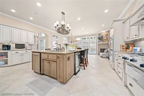 Kitchen - 8215 Cleburne Ct, Fort Smith, AR 72903 photo 2 of 4