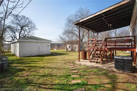 Exterior - 1125 N 44th St, Fort Smith, AR 72904 photo 5 of 10