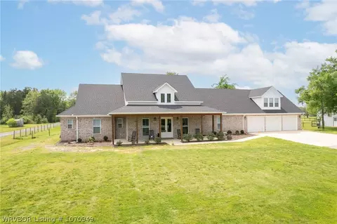 1800 E Pryor Ave, Pocola, OK 74902