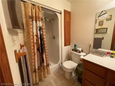 Bath - 1004 Frazier Rd, Mansfield, AR 72944 photo 3 of 3