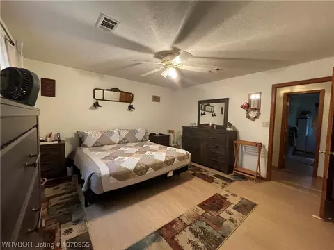 Bedroom - 1004 Frazier Rd, Mansfield, AR 72944 photo 1 of 4