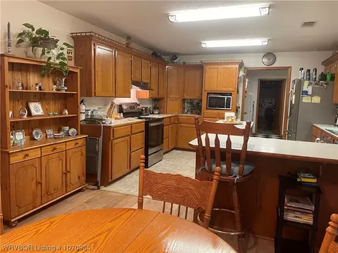 Kitchen - 1004 Frazier Rd, Mansfield, AR 72944 photo 6 of 6