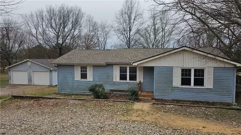119 Old Wire Rd, London, AR 72847