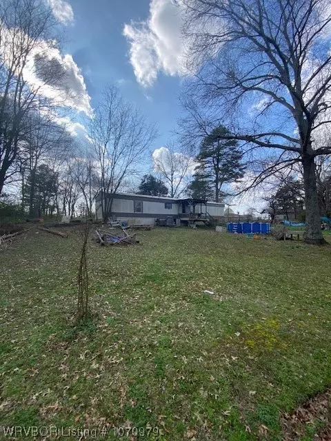 3200 Rhynes Acres Dr, Van Buren, AR 72956