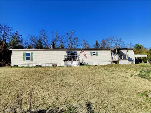 5416 Sturgeon Rd, Greenwood, AR 72936