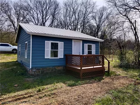 9040 Highway 59, Cedarville, AR 72932