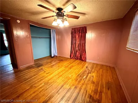 Bedroom - 1702 Barnes St, Pocola, OK 74902 photo 1 of 5