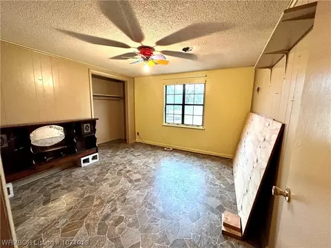 Bedroom - 1702 Barnes St, Pocola, OK 74902 photo 3 of 5