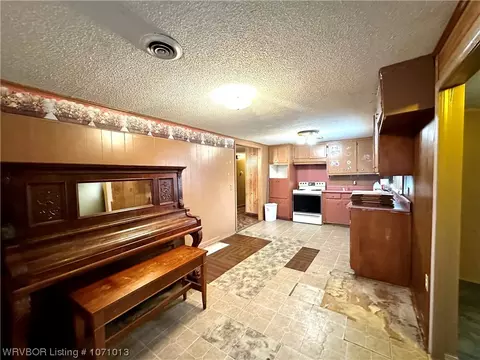 Other - 1702 Barnes St, Pocola, OK 74902 photo 1 of 7