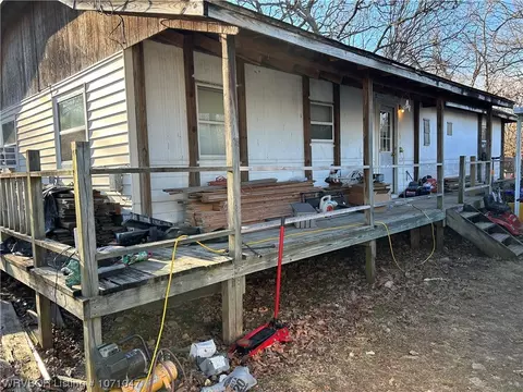325 Gault Rd, Grove, OK 74344