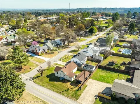 View/Area - 2300 S S St, Fort Smith, AR 72901 photo 2 of 3