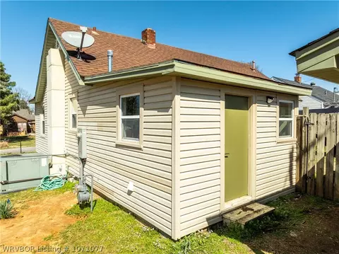 Exterior - 2300 S S St, Fort Smith, AR 72901 photo 5 of 6