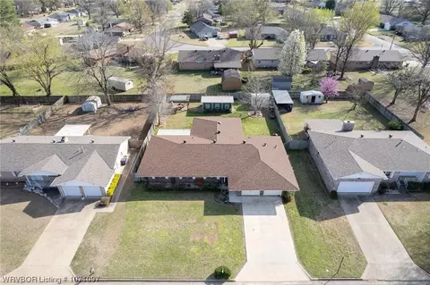View/Area - 1312 Meadow Ln, Fort Smith, AR 72908 photo 1 of 1