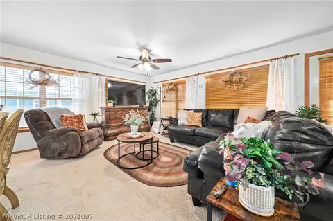 Living - 1312 Meadow Ln, Fort Smith, AR 72908 photo 8 of 8