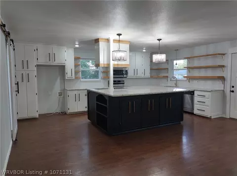 Kitchen - 606 S Division Ave, Mansfield, AR 72944 photo 3 of 8