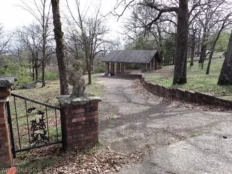 5800 Cliff Dr, Fort Smith, AR 72903 photo 6