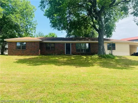 214 Mockingbird Ln, Poteau, OK 74953