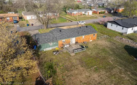 View/Area - 7501 Cypress Ave, Fort Smith, AR 72908 photo 2 of 15